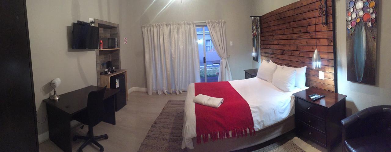 Tranquil House B&B @ 1 College Ave Queenstown Extérieur photo